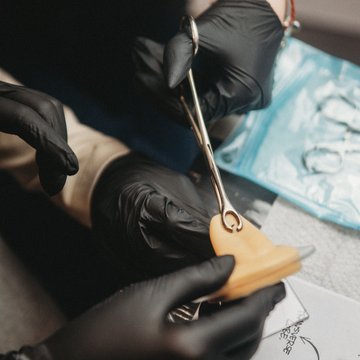 Hands-on piercing course in Tallinn