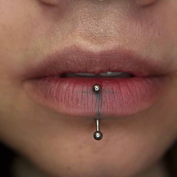 Пирсинг в студии VEAN Tattoo в Таллине