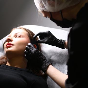 Piercing Tallinnas VEAN TATTOO stuudios